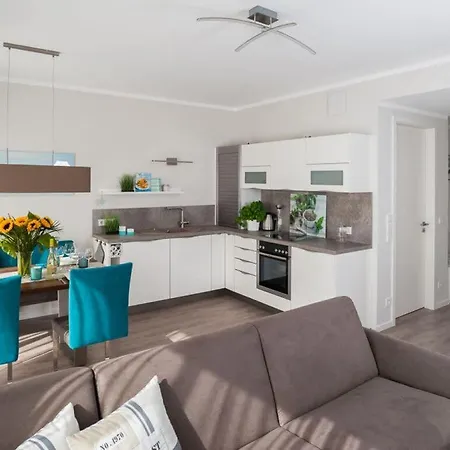 Strandgut 16 1 海利根港