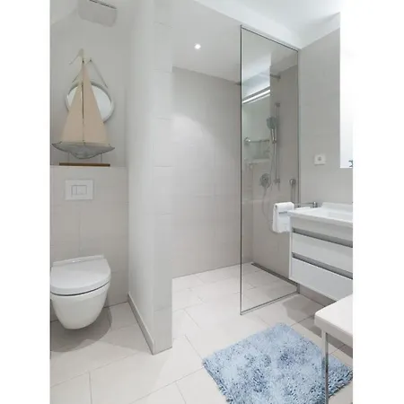 Strandgut 16 1 公寓 海利根港