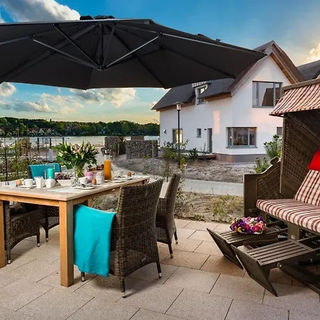 Strandgut 16 1 公寓 海利根港